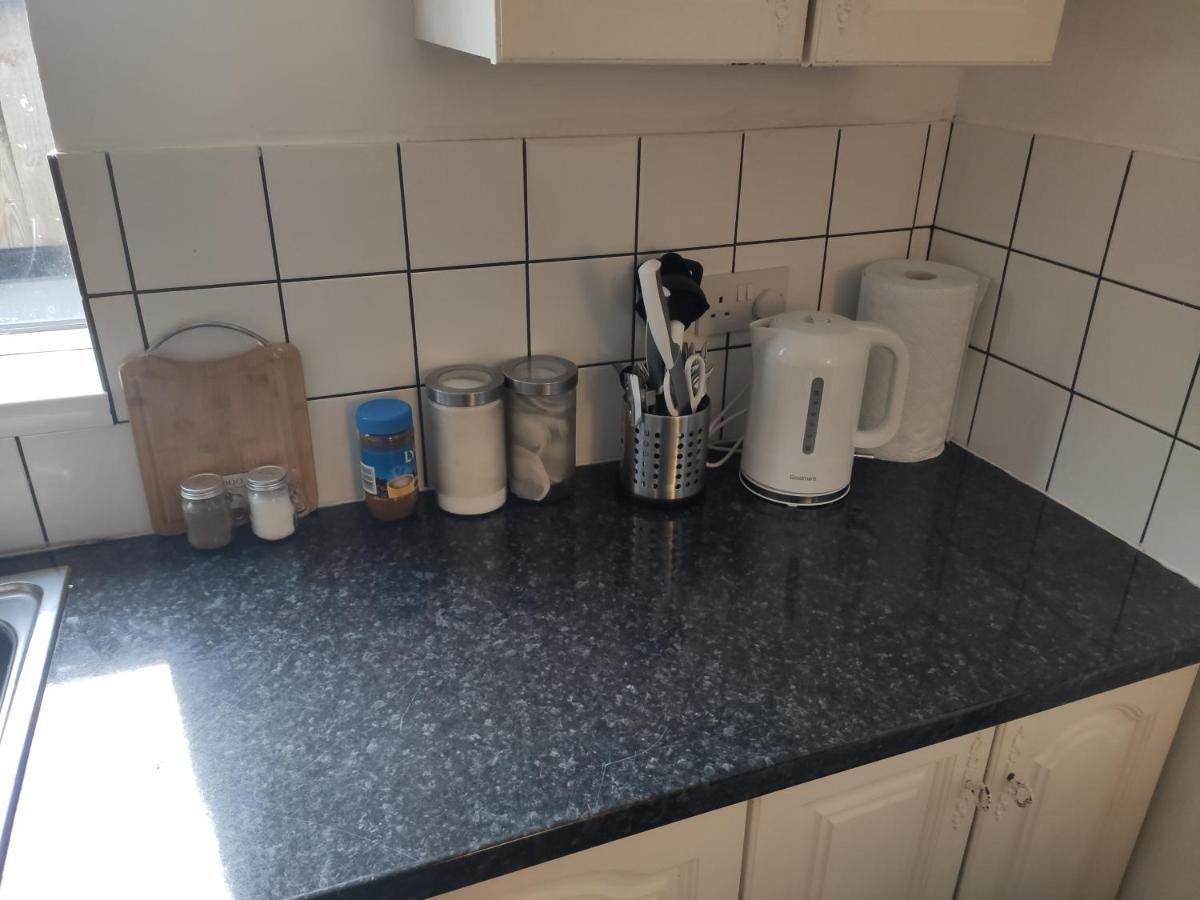 Whitchurch 1 Bedroom Apartment Cardiff Exteriör bild